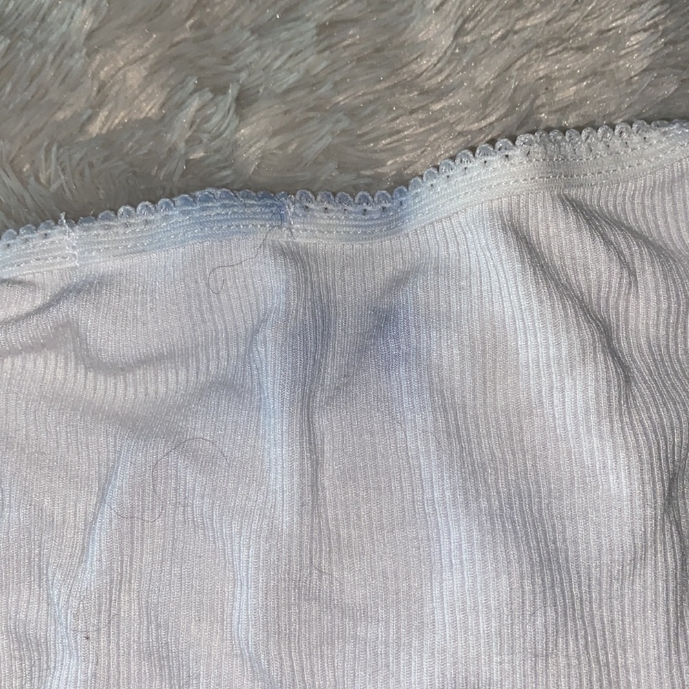 Revolve White Ribbed S Top. Worn once - Picture 7 of 8